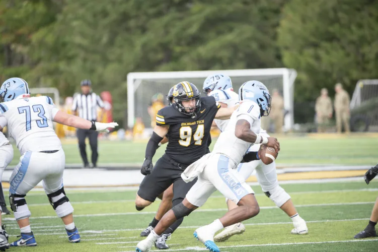Huskies football opens GLIAC schedule with trip to Roosevelt